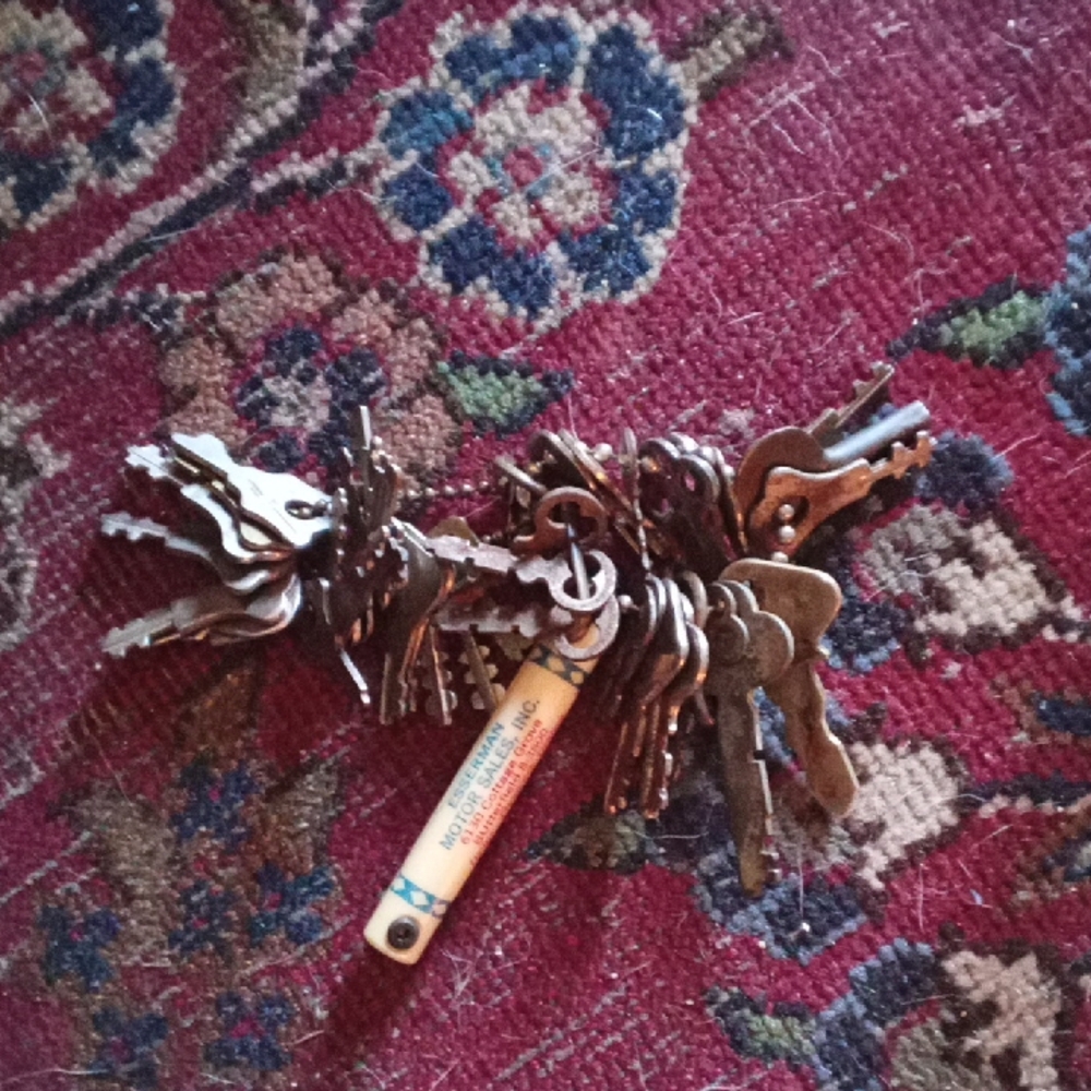Vintage Metal Key Collection